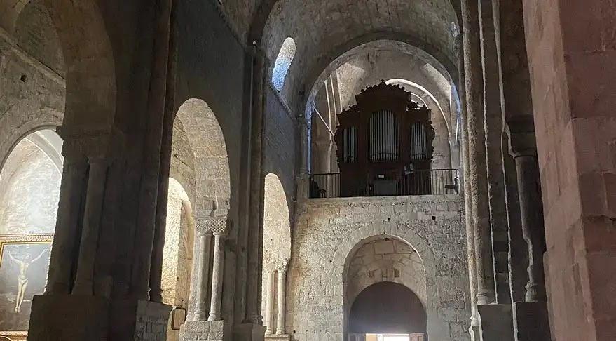 Abbatiale romane SaintPierre de Nant